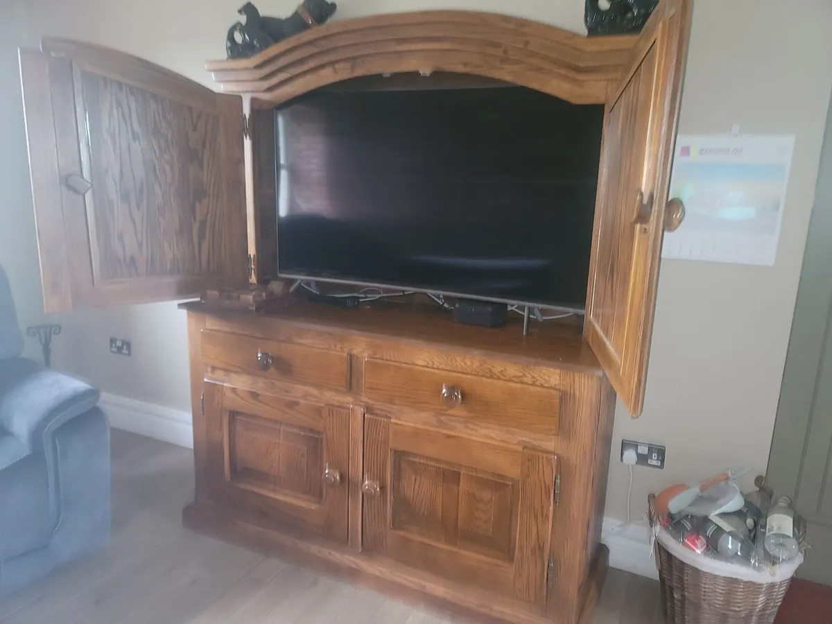 French Dresser - Image 2