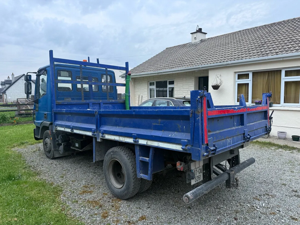 Iveco Euro cargo 7.5 tipper - Image 4