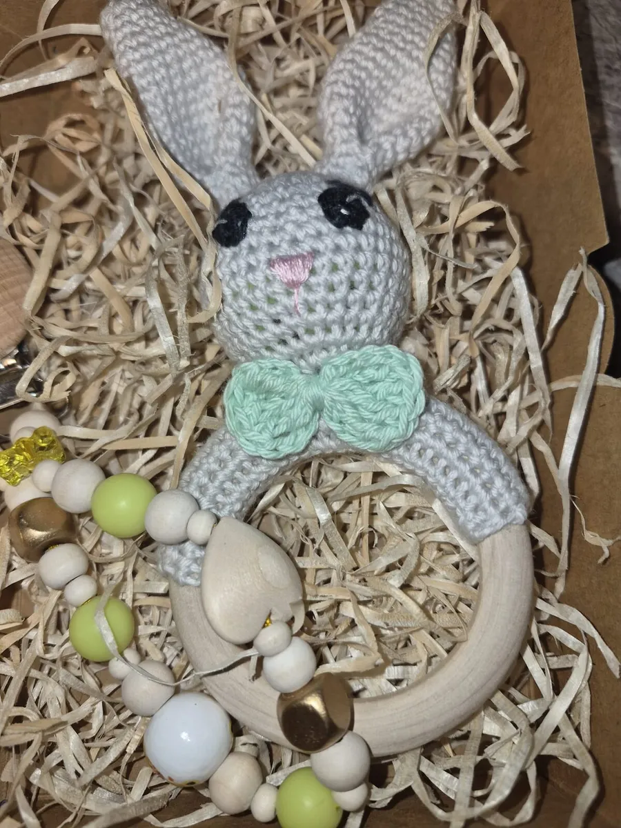 Handmade baby rattle and soother clip - Image 2