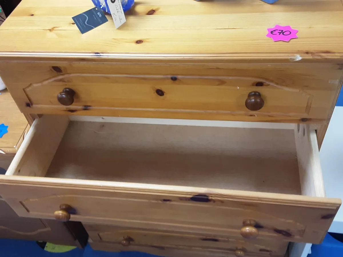 5 DRAWER CHEST OF DRAWERS - Image 2