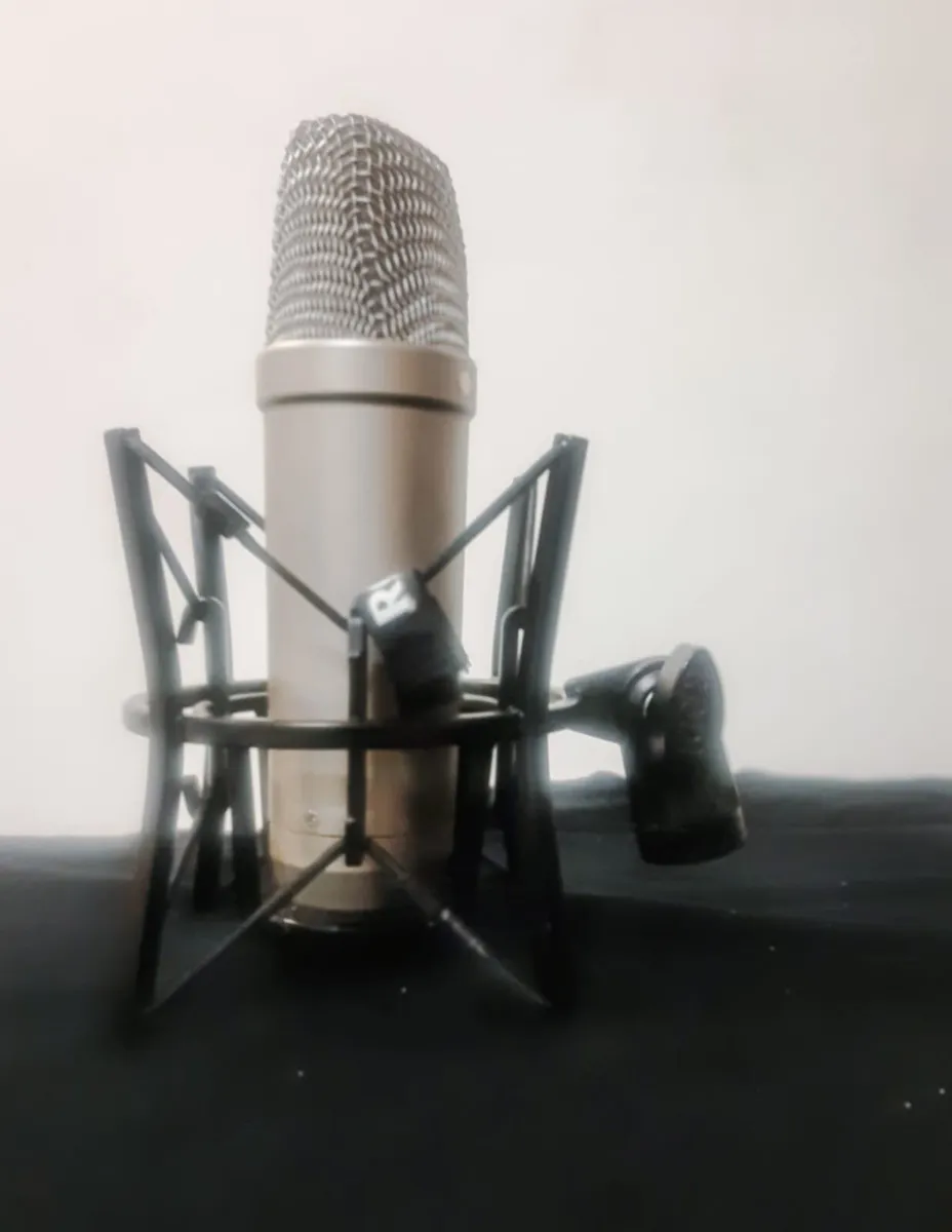 Rode NT1-A Studio Microphone, mint condition. - Image 1