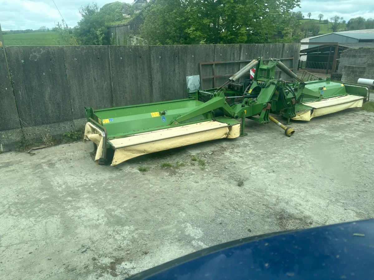 Krone butterfly mowers - Image 2