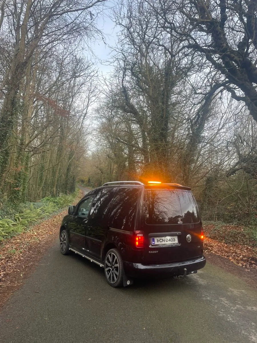 Vw caddy - Image 2