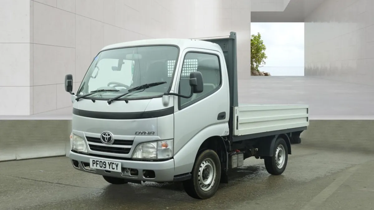 Toyota Dyna 2009 - Image 2