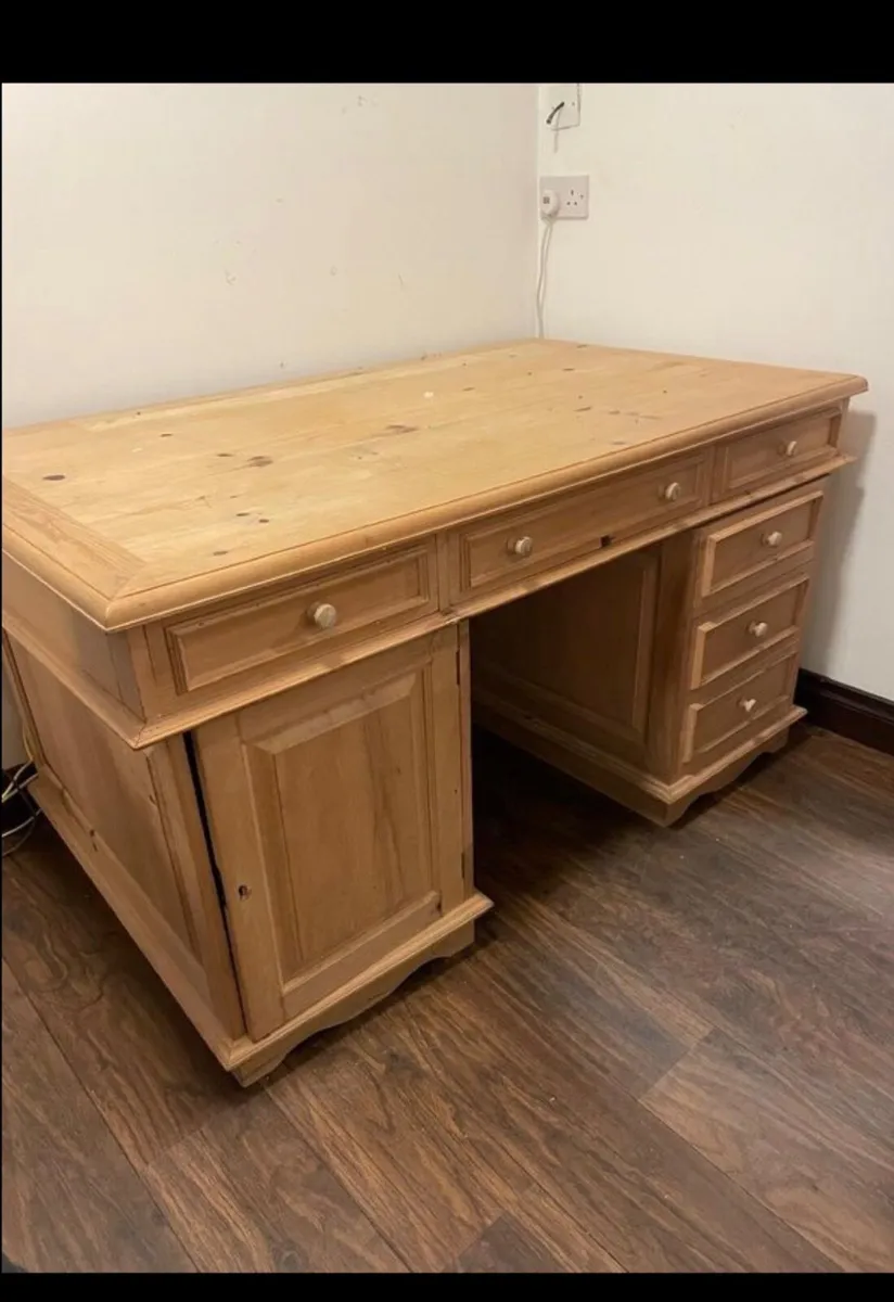 Desk - Image 1