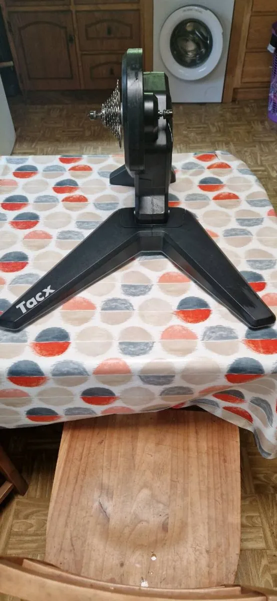 Tacx Flux S - Image 1