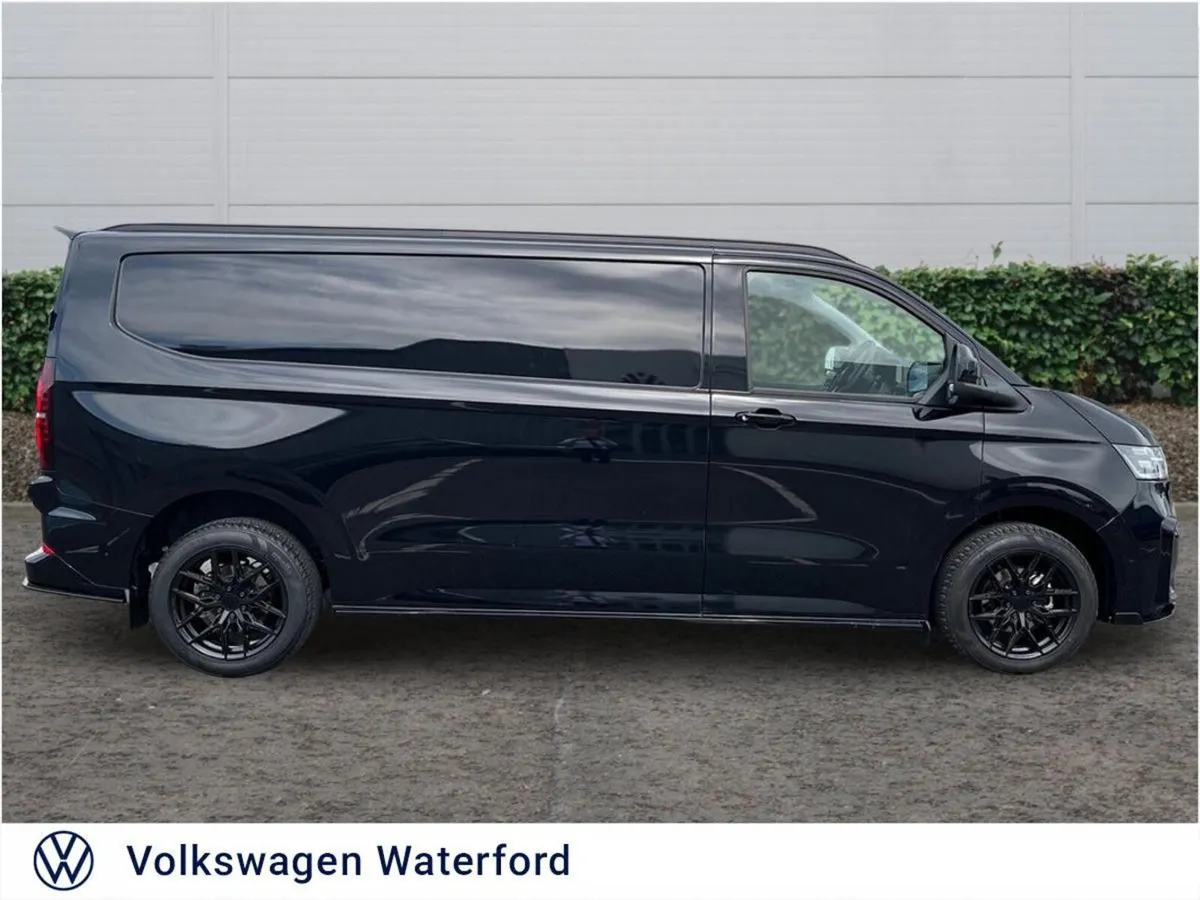 Volkswagen Transporter HIGHLINE LWB30 170BHP  Auto - Image 4
