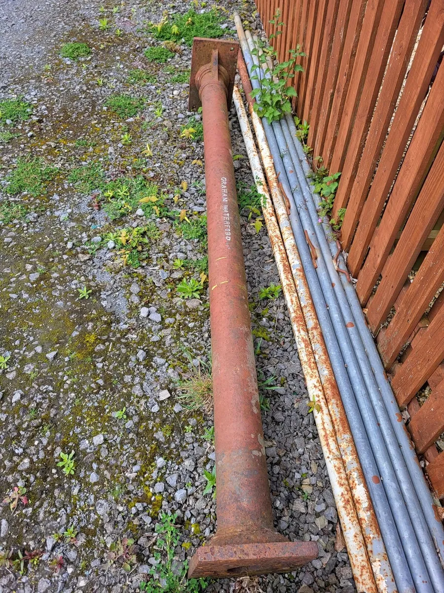 Cast Iron Column, Graham Waterford - Image 1