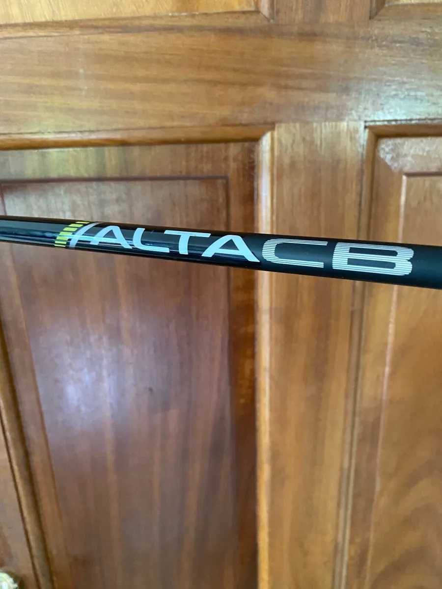 Left Handed Callaway Paradym 18 Deg Rescue Reg - Image 3