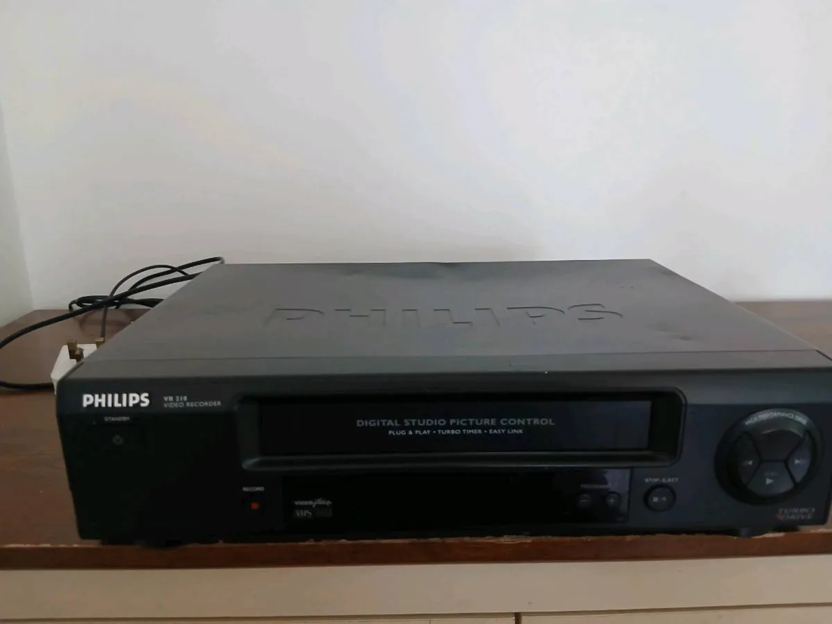 Phillips vcr player - Image 2