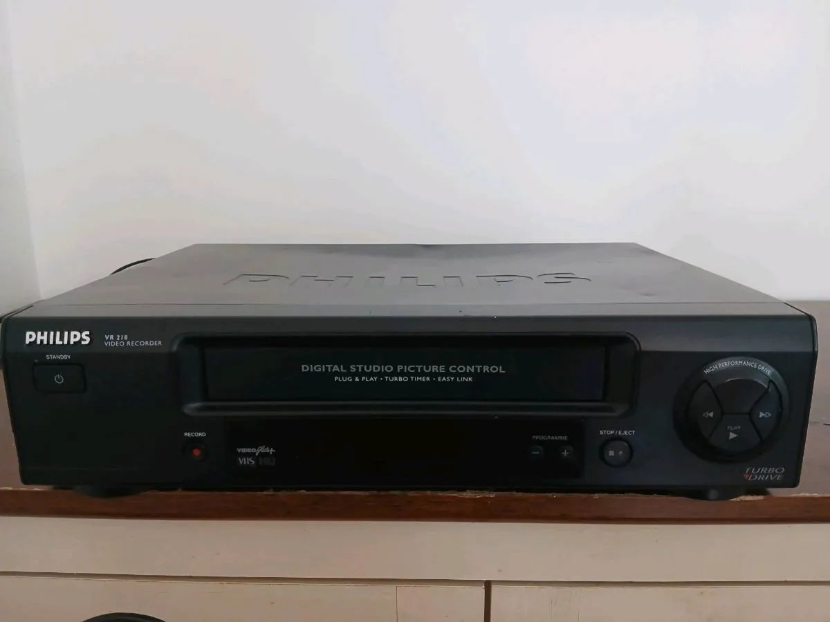 Phillips vcr player - Image 4