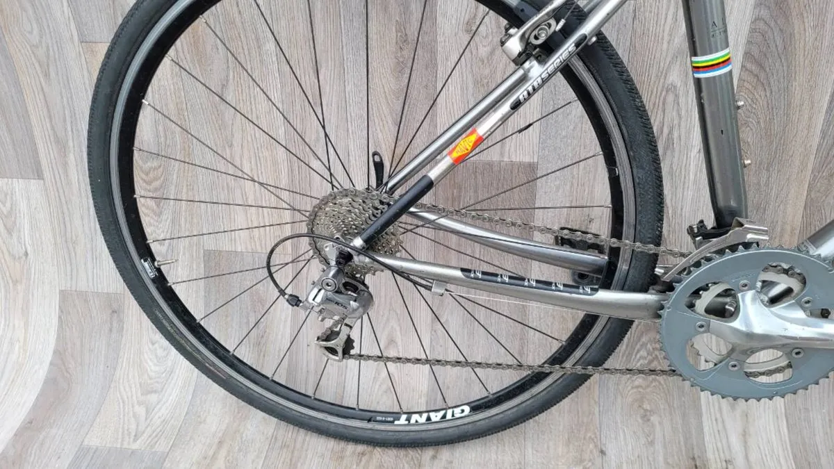 Giant CRS, GRAVEL - Image 3