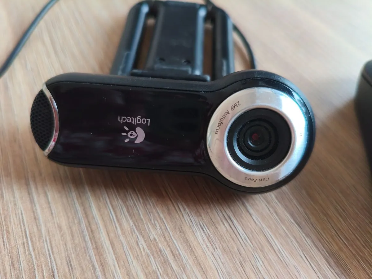 Logitech computer camera - Image 1