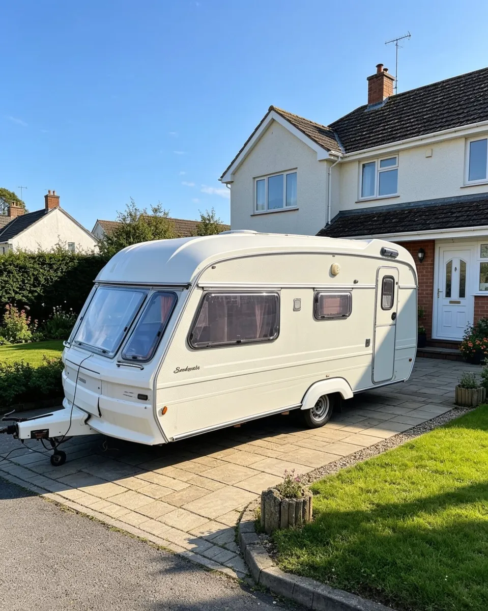 Caravan - Image 1
