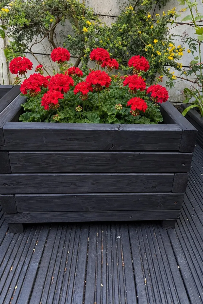 Luxury Thermowood Garden Planters - Image 3