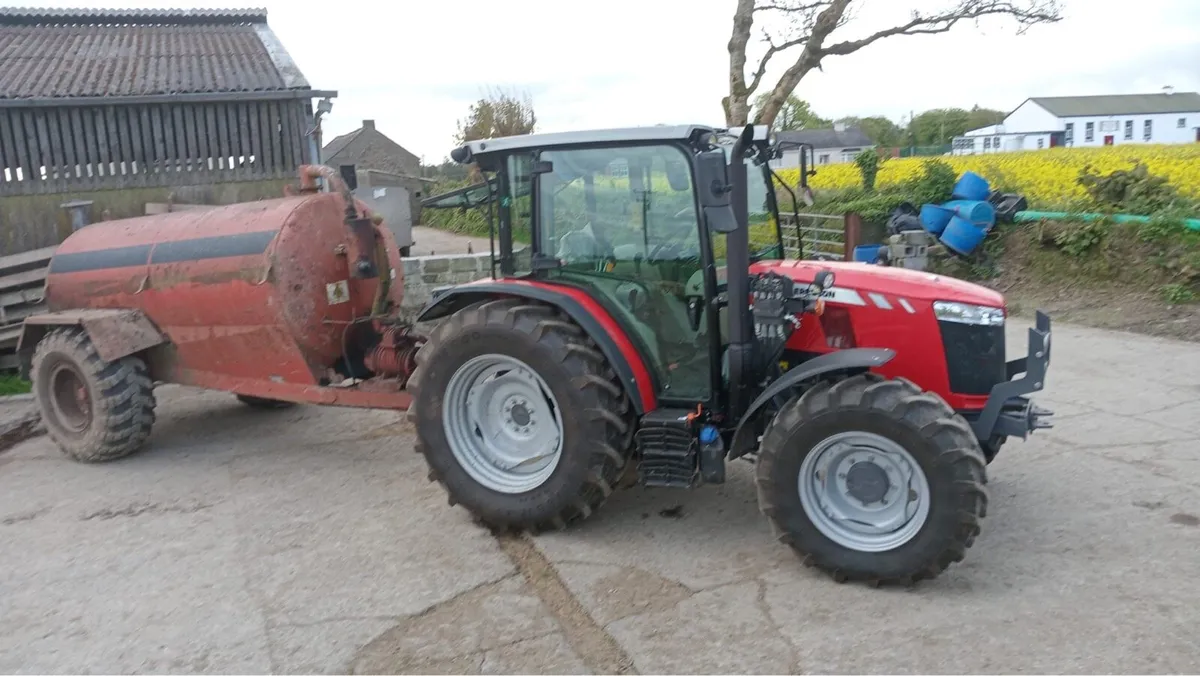 Massey Ferguson 4709 - Image 1