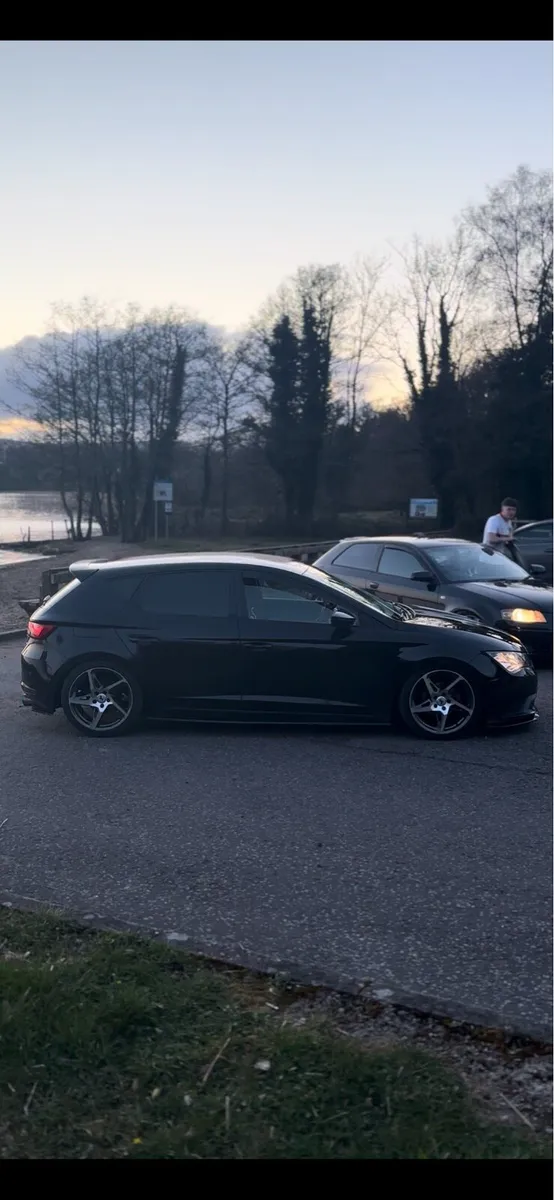 NCT 05/27 MK3 Seat Leon - Image 2