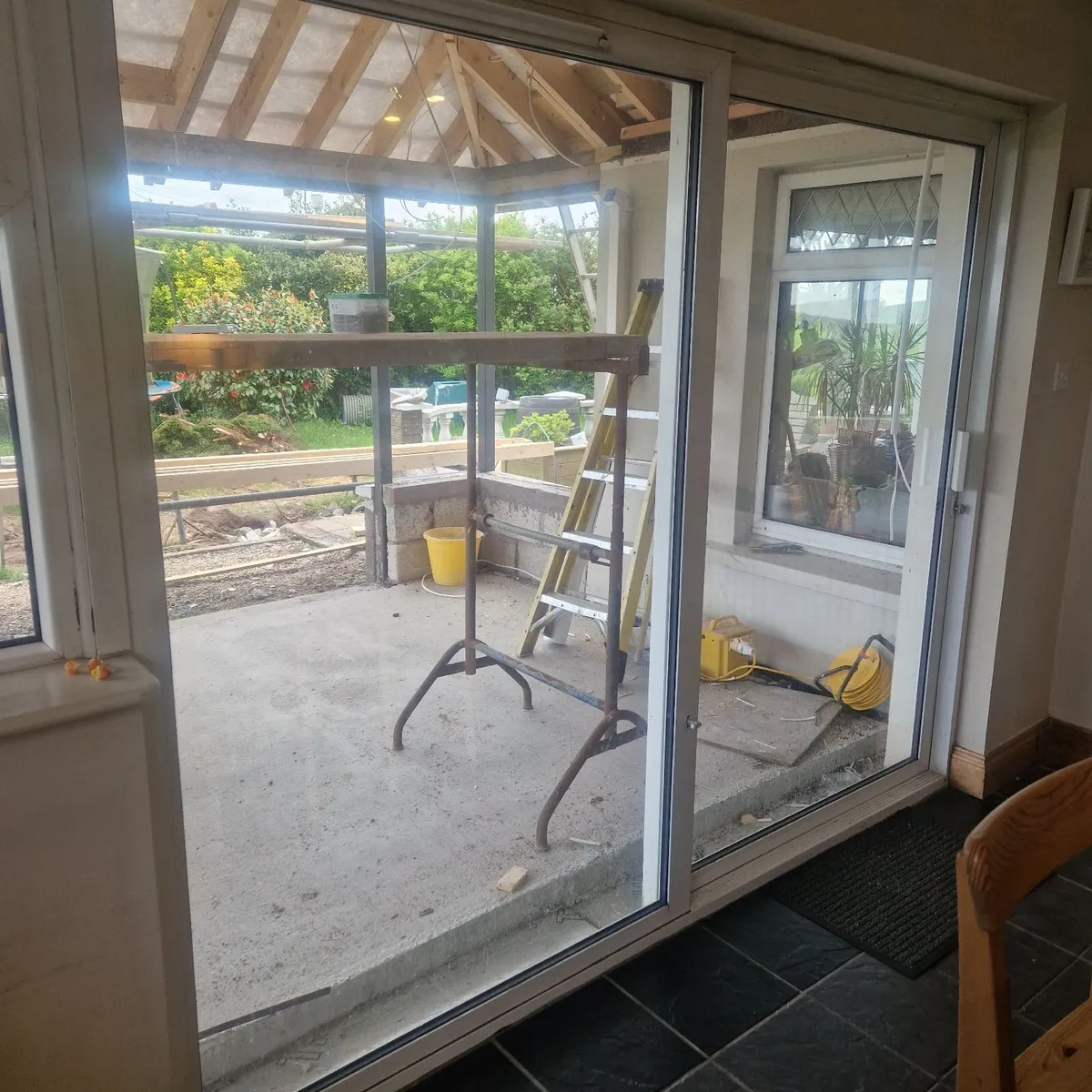 Sliding Door - Image 3