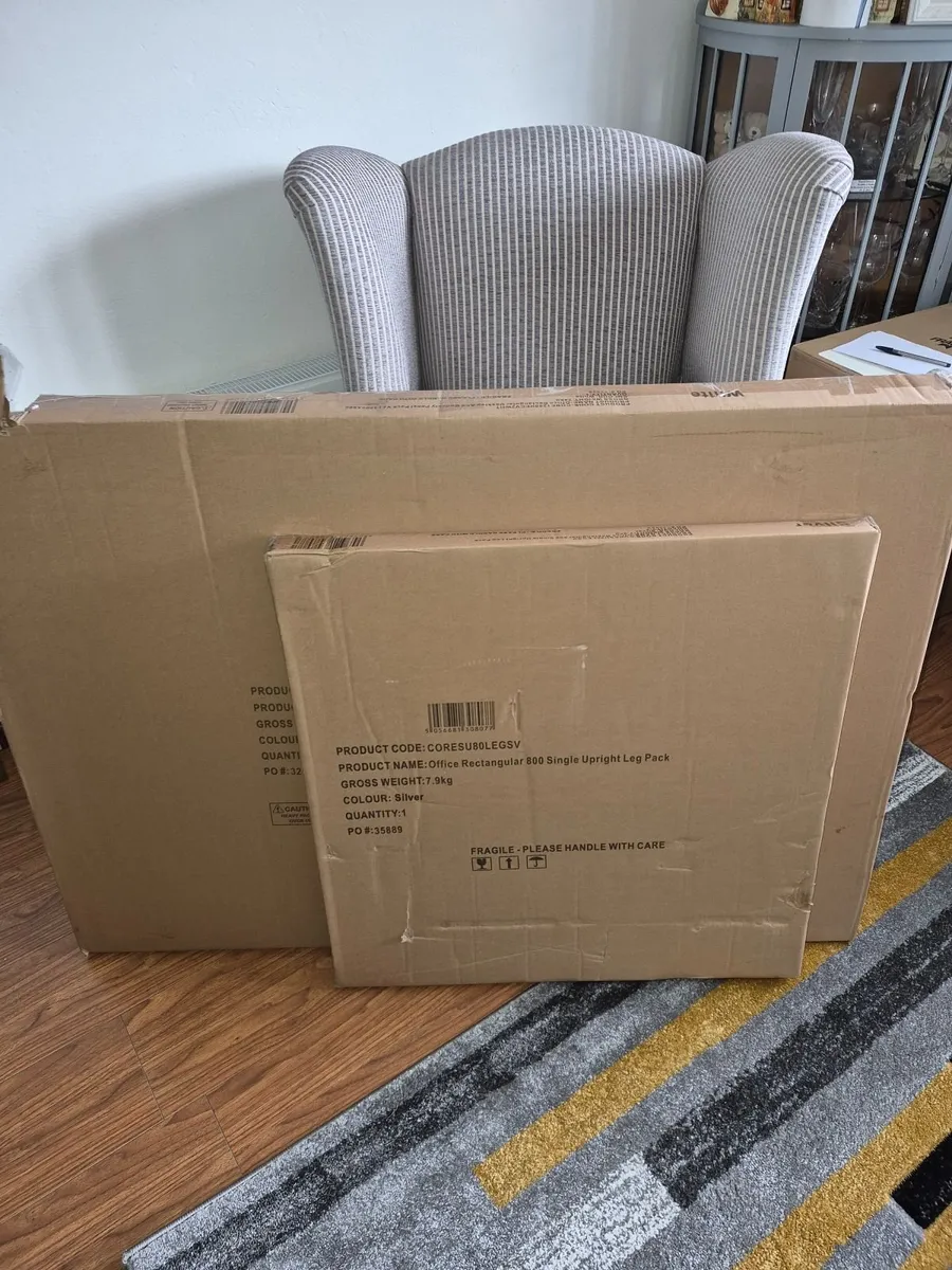 Office desk and svivel chair brand new in box - Image 1