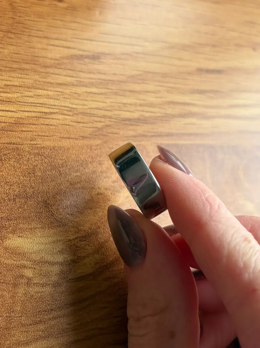 Oura Ring 4, size 7 - Image 3