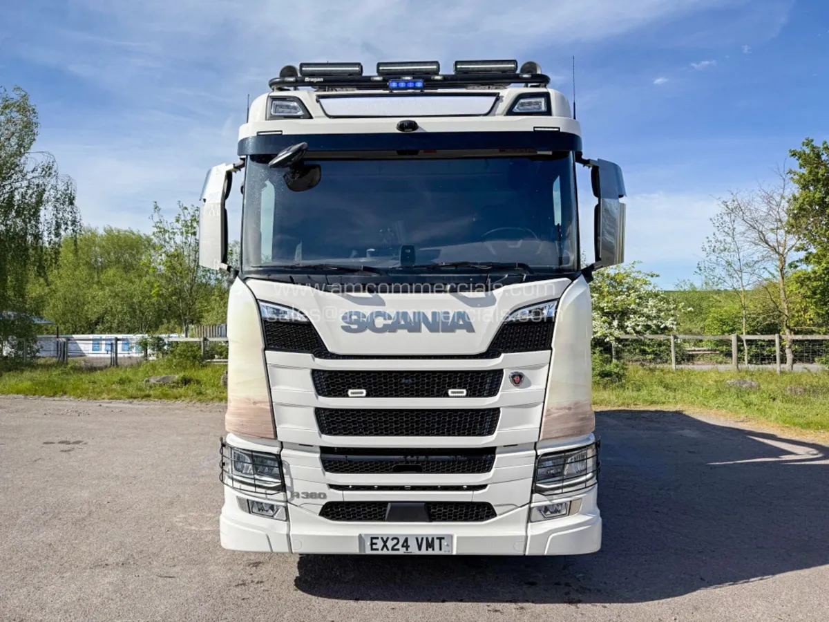 2024 SCANIA R360 ROAD SWEEPER - Image 2