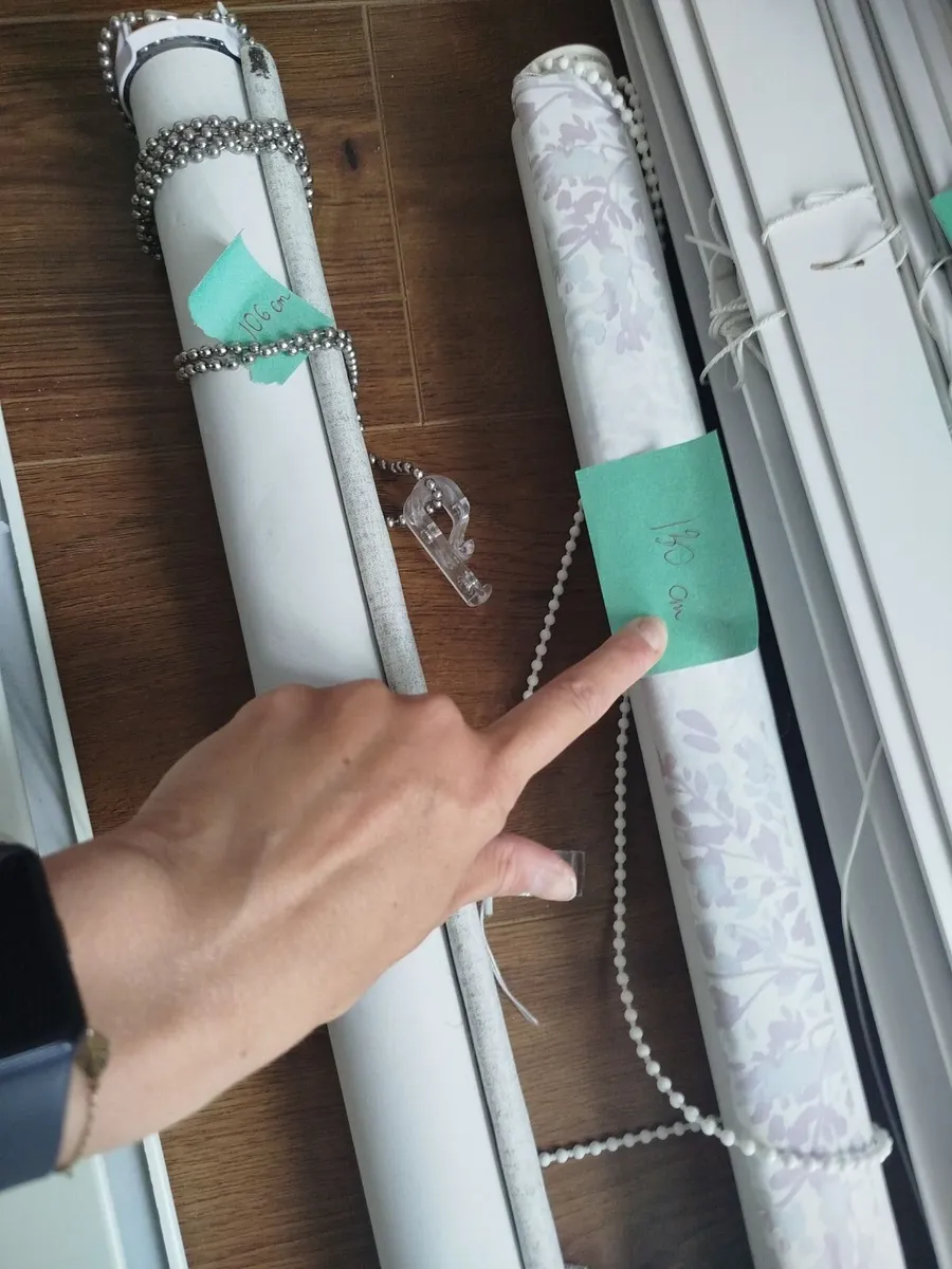 Bedrooms and kitchan blinds - Image 3