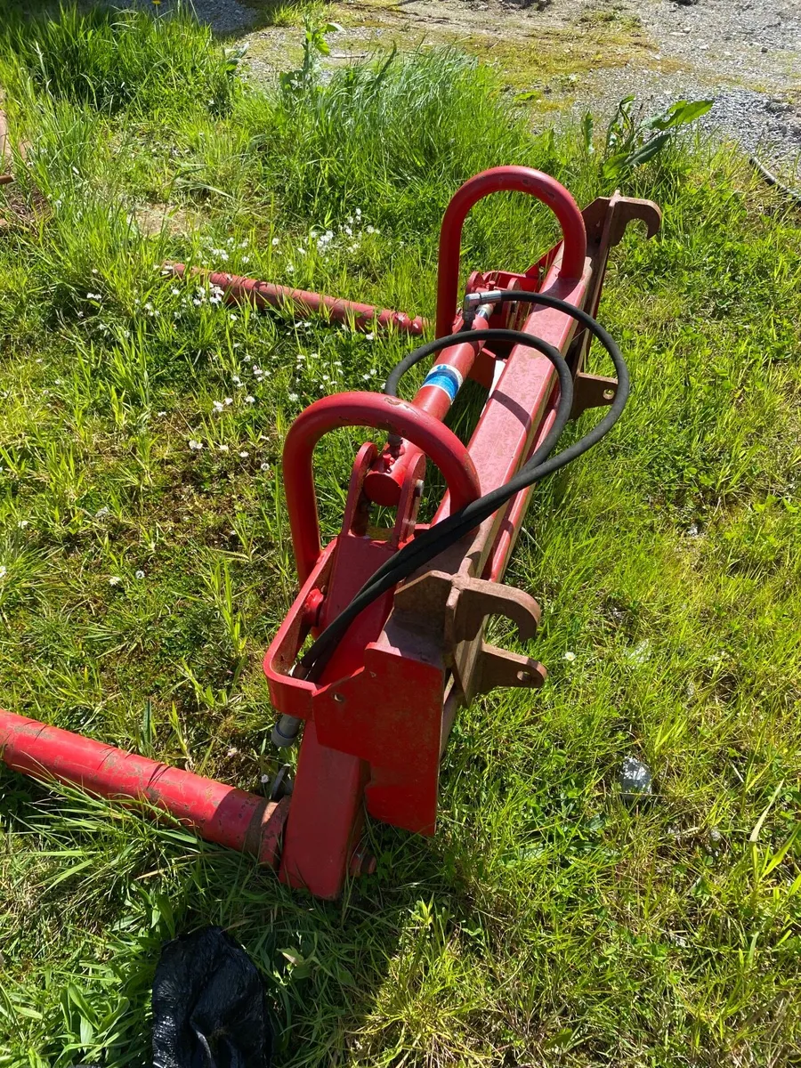 Nugent bale stacker - Image 2