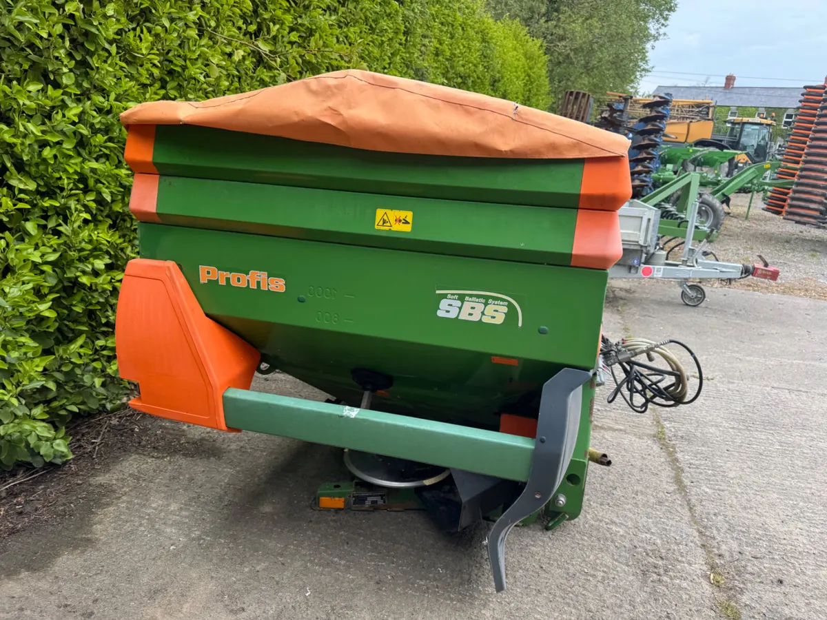 Farm machinery - Image 2