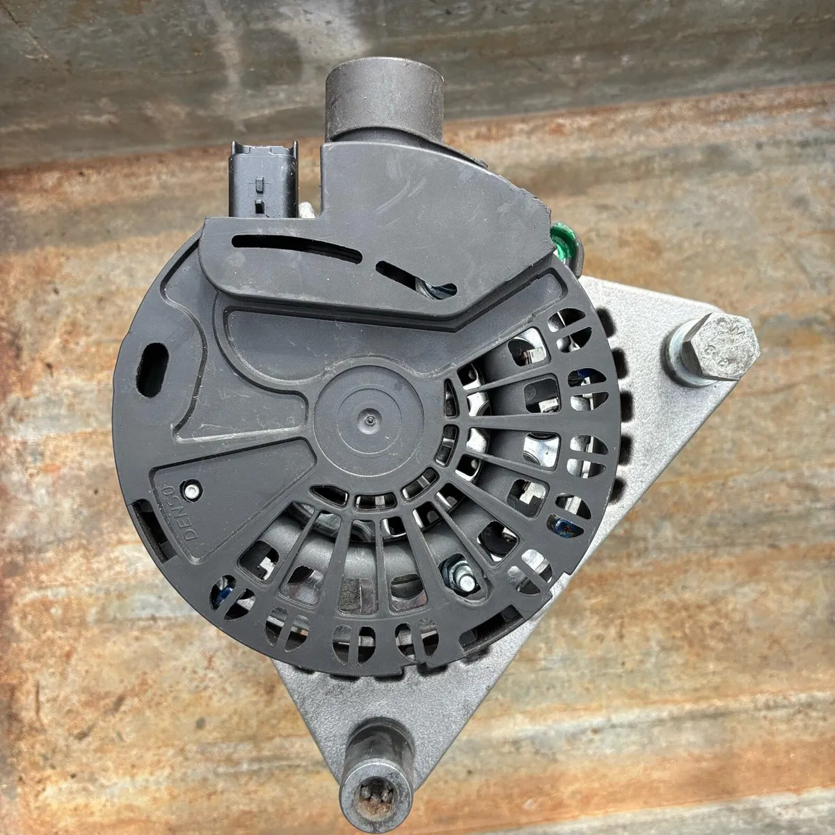 LUCAS LRA03848 Alternator - as new - Image 2