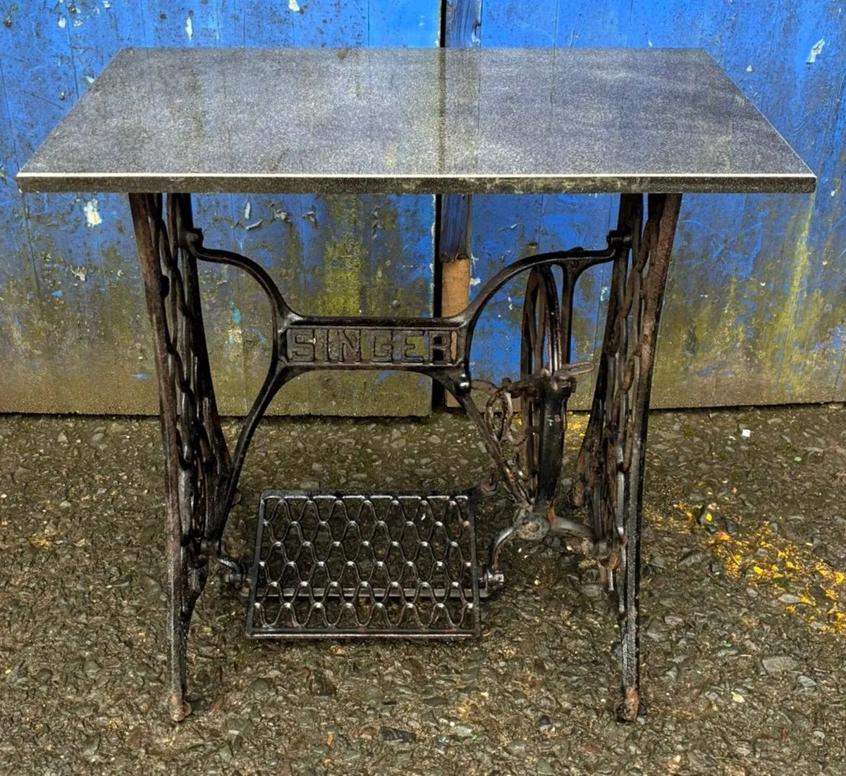 Singer Base Table - Image 1