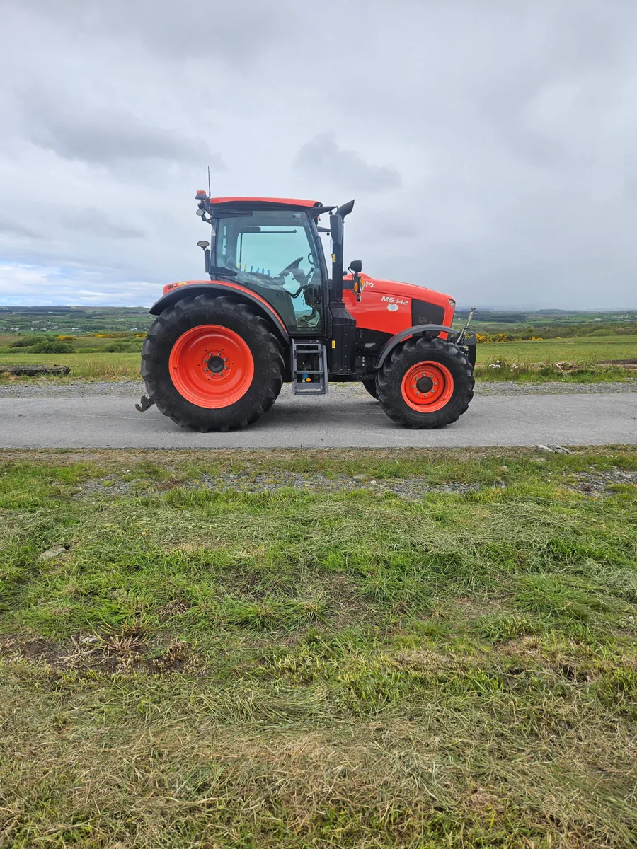 Kubota M6-142 - Image 4