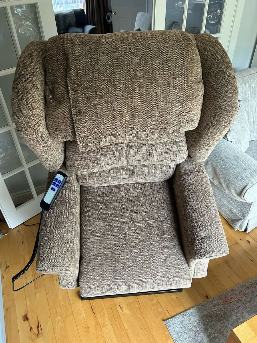 Brand new - Ambassador - Electric reclining chair - Image 4