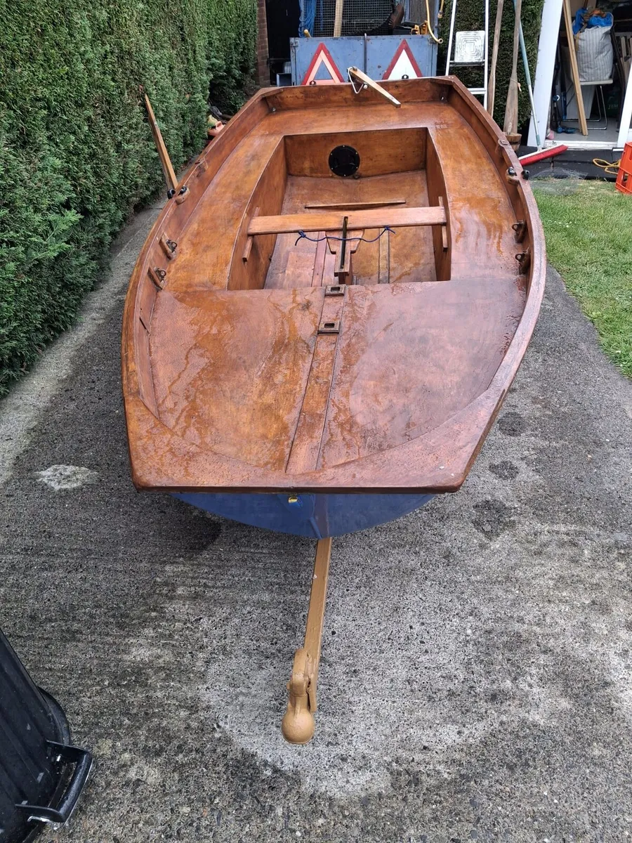 Classis mirror Dinghy with trailer - Image 4