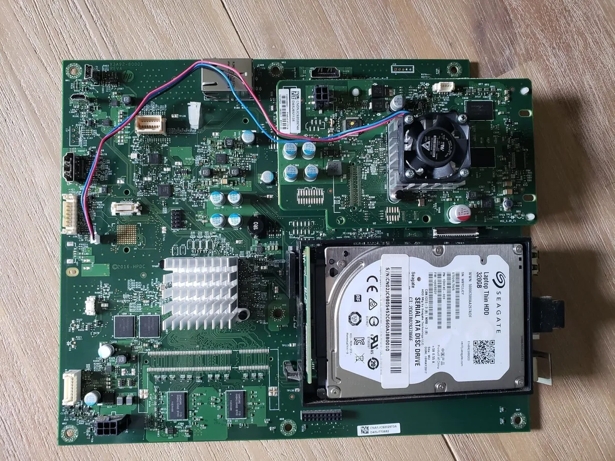 HP x3A92-80001 Formatter with PCA and HDD - Image 1