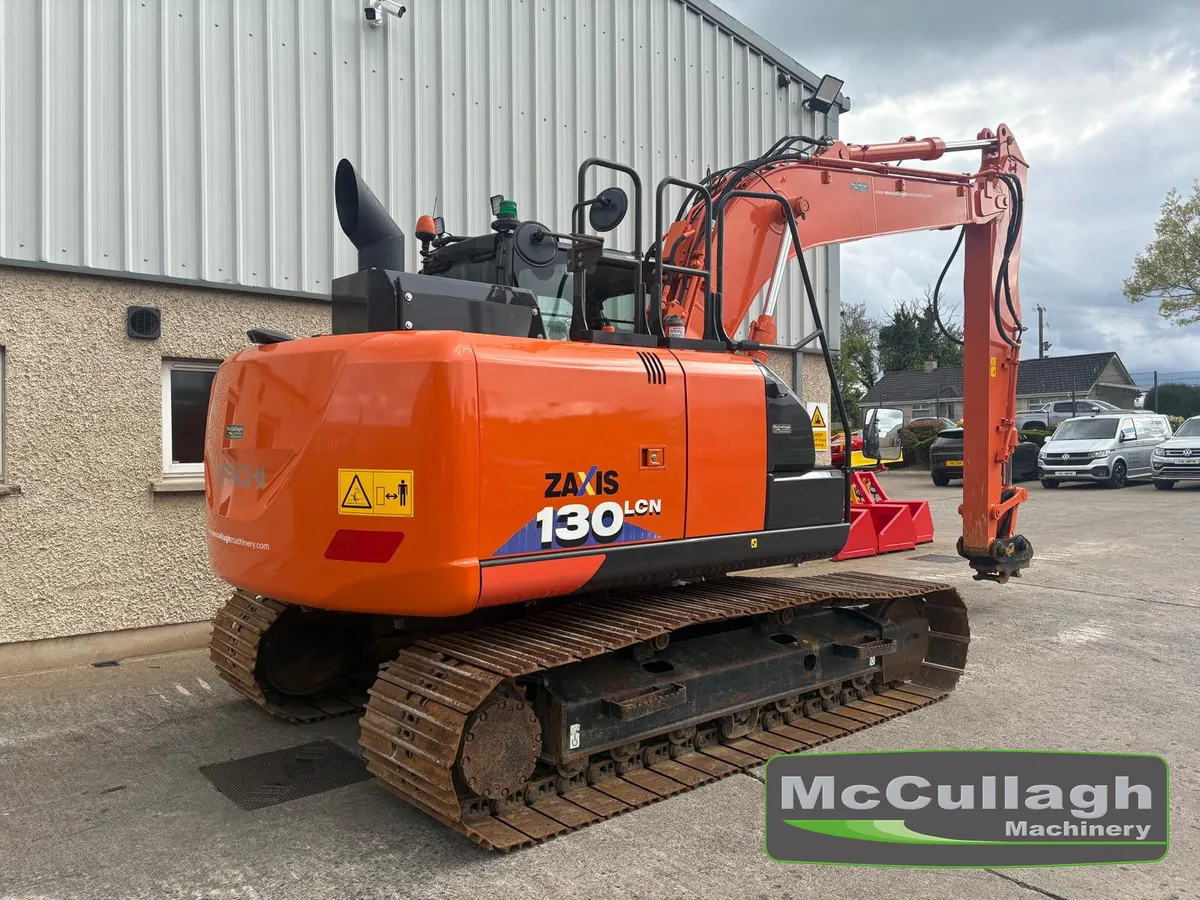 2019 Hitachi ZX130-6 Digger - Image 4