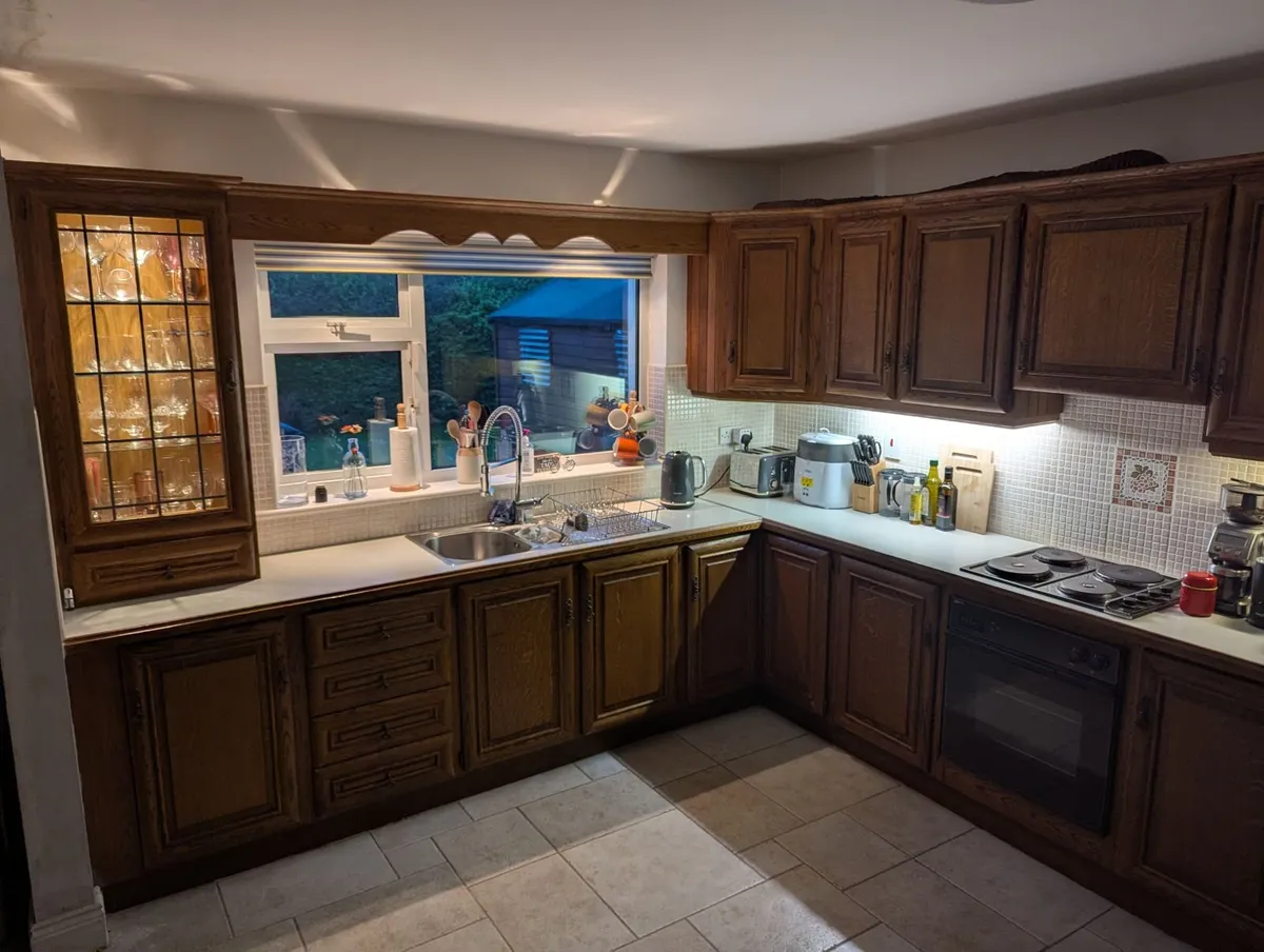 Kitchen Units - Image 2