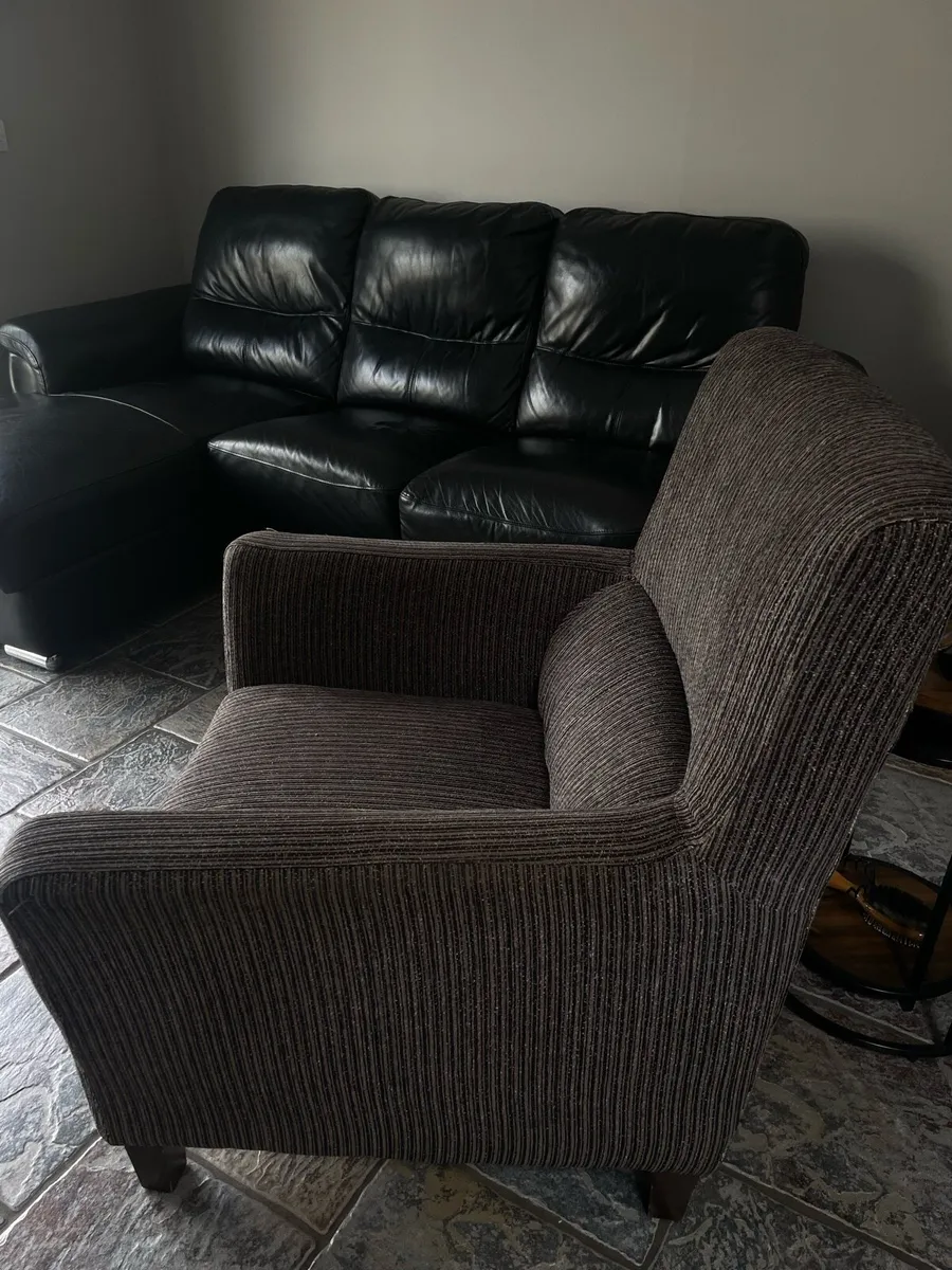 Arm Chair - Image 3