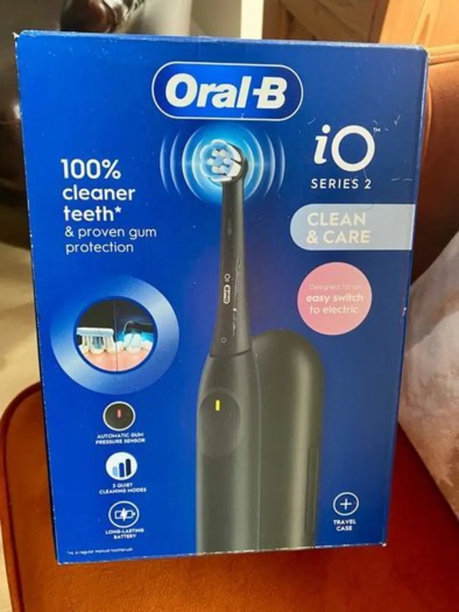 Oral-B iO Series 2 Electric Toothbrush - Image 1