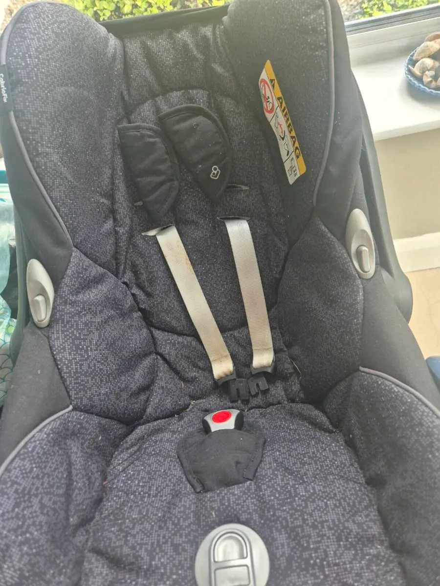 Car seat - Image 2