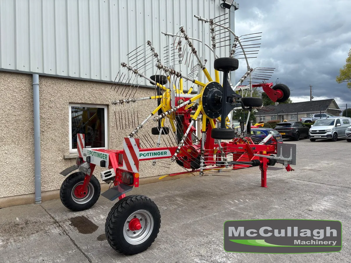 Used Pottinger 612C 20ft Twin Rotor Rake - Image 2