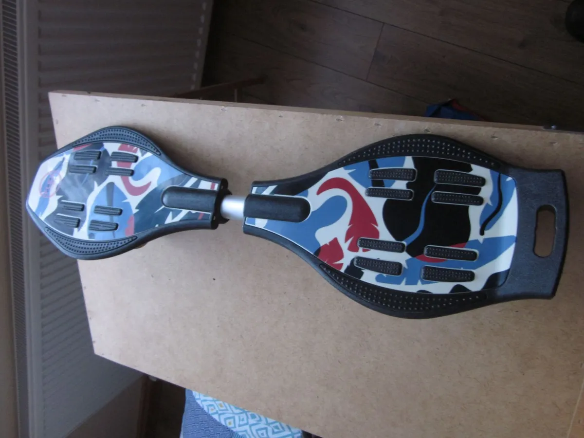 Flex Street Surfing Board - Image 1