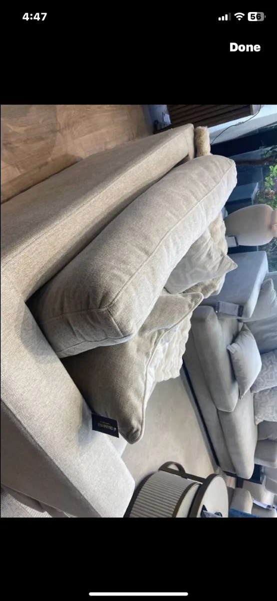New Diamond Living Courtney Snuggler Arm Chair - Image 2