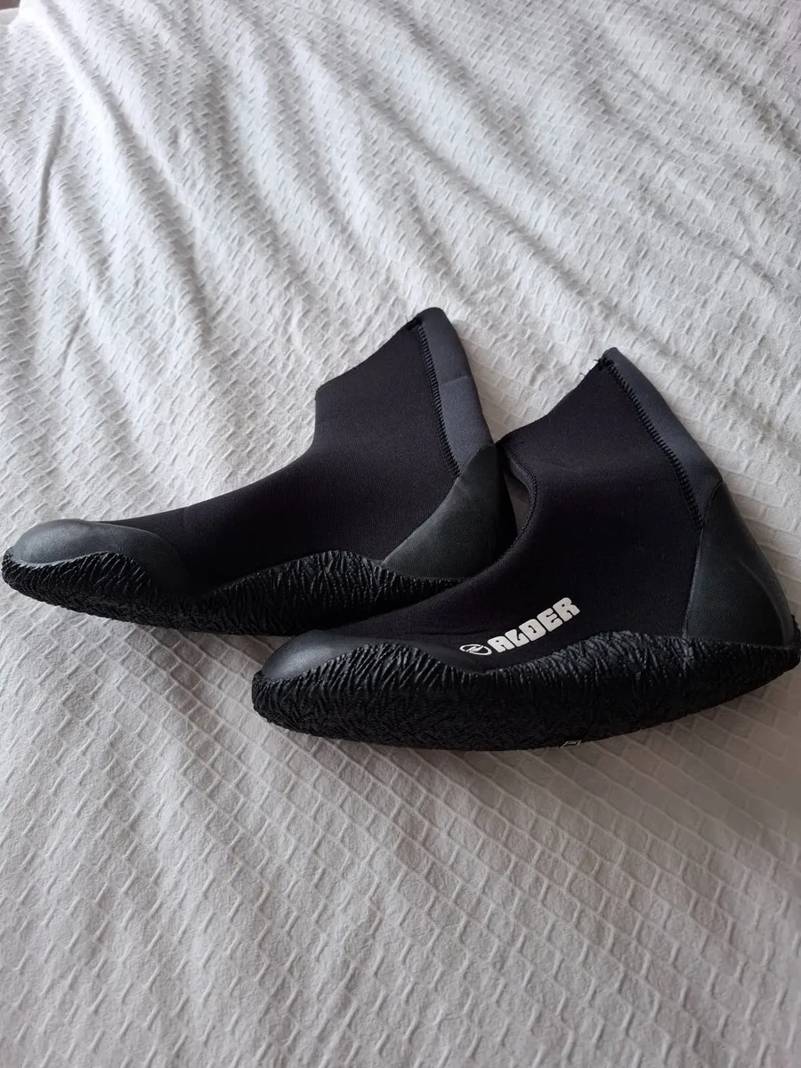 Ladies wetsuit - Image 4