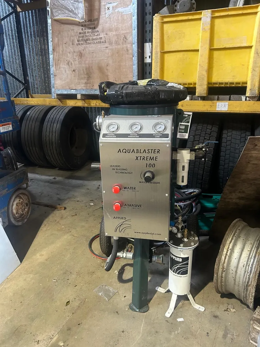 Applied Aquablaster 100l Blast Machine - Image 1