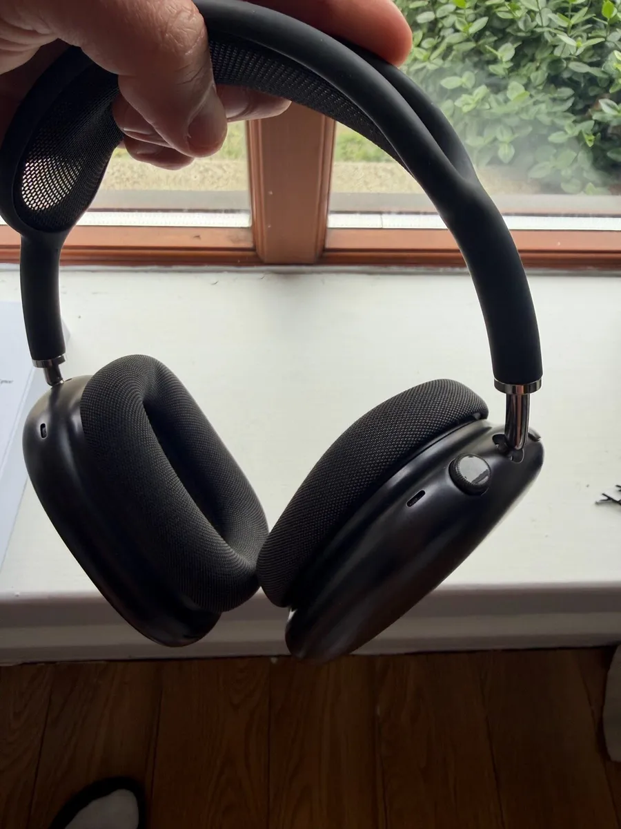 AirPods Max - Image 3