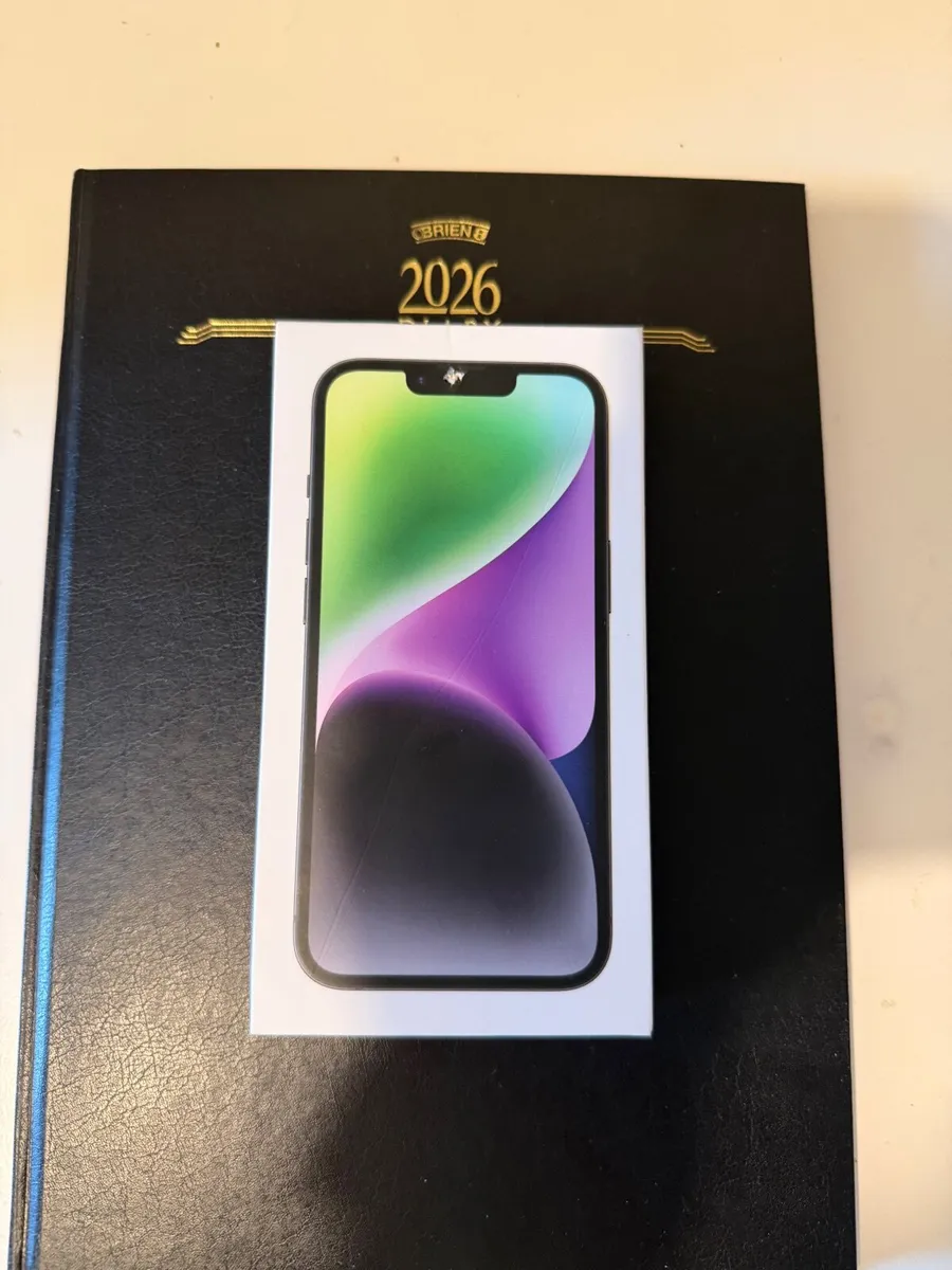 iPhone 14 - Image 4