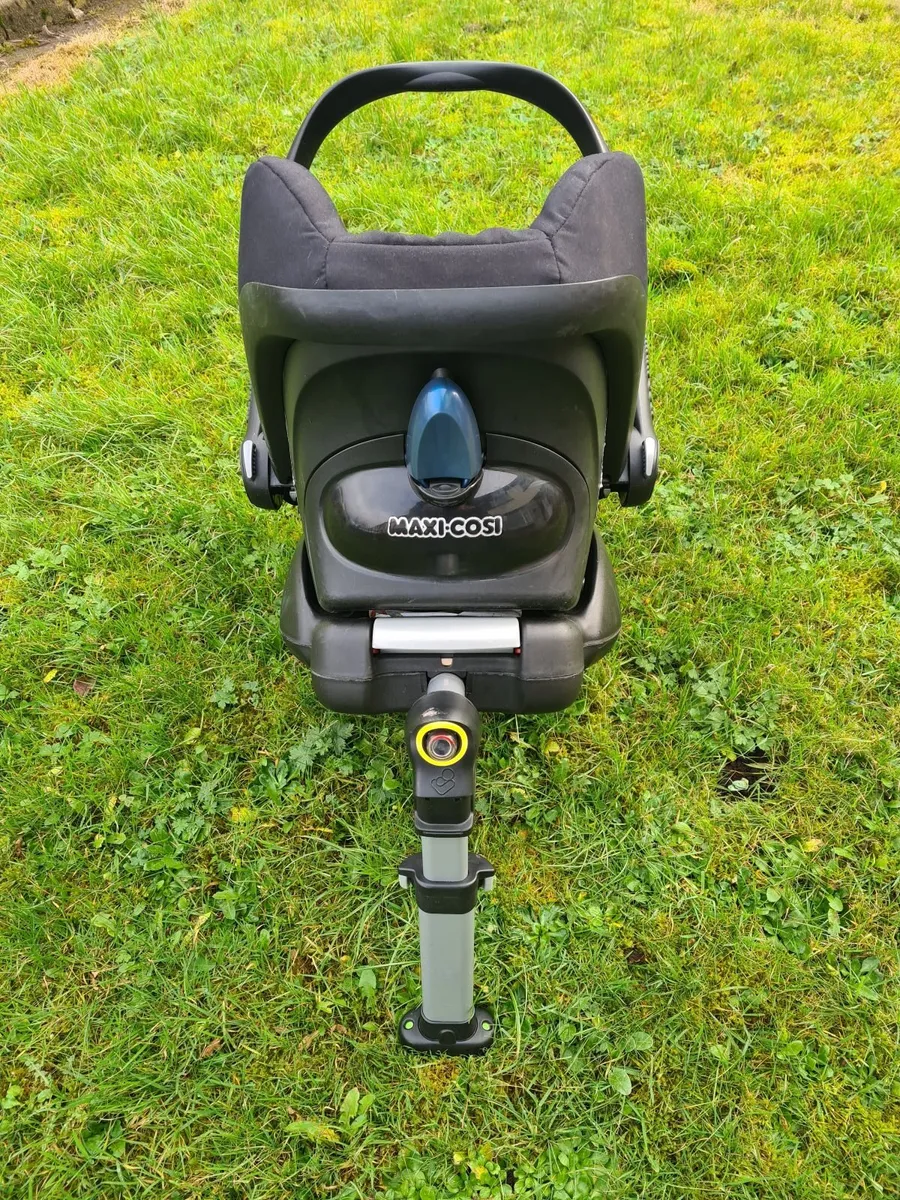 Child car seat with extension leg ……………75 - Image 1