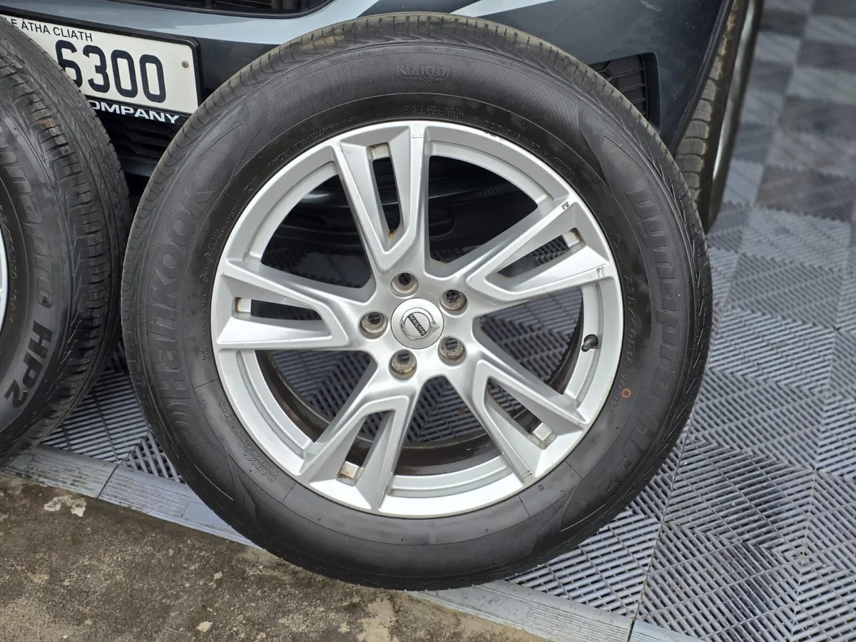 Genuine Volvo 18" Alloys 5X108 - Image 4