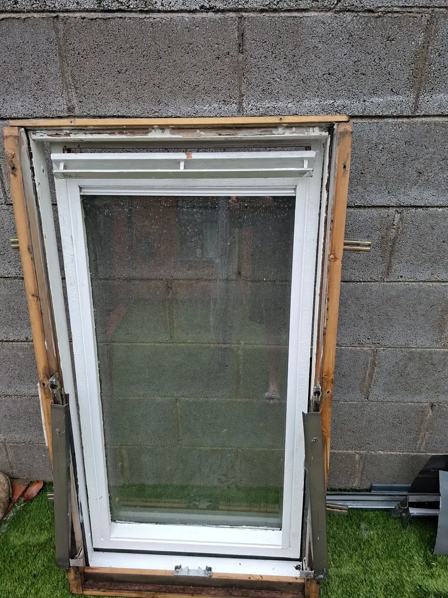 Velux Window - Image 3