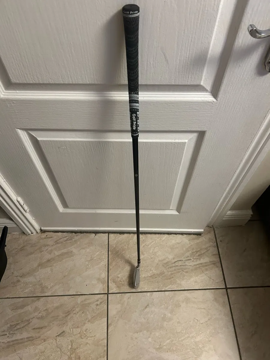 Srixon ZXiU 3 Iron - Image 4